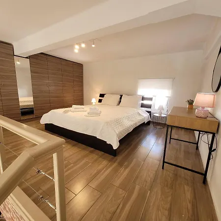 Kazerma ηομε עיר רודוס