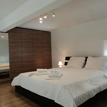 Kazerma ηομε Hébergement de vacances *